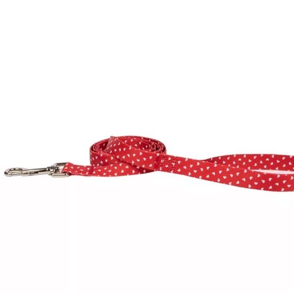 Brand New Red Heart Leash in size Small / Medium - Picture 2 of 3